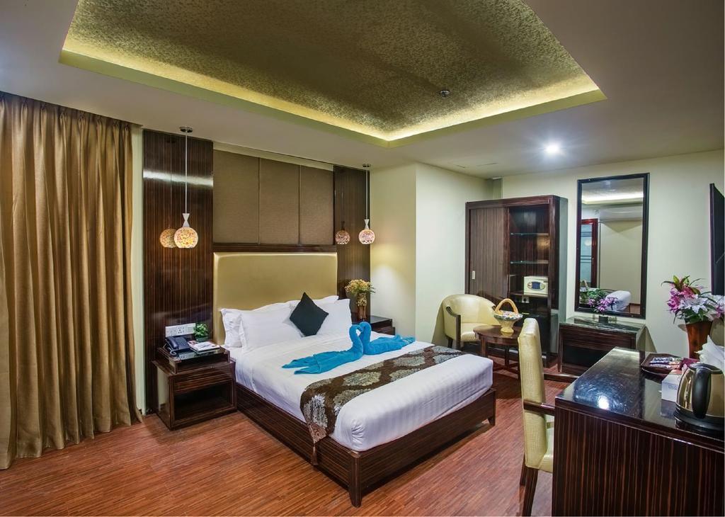 Hotel Noorjahan Grand Сілет Екстер'єр фото