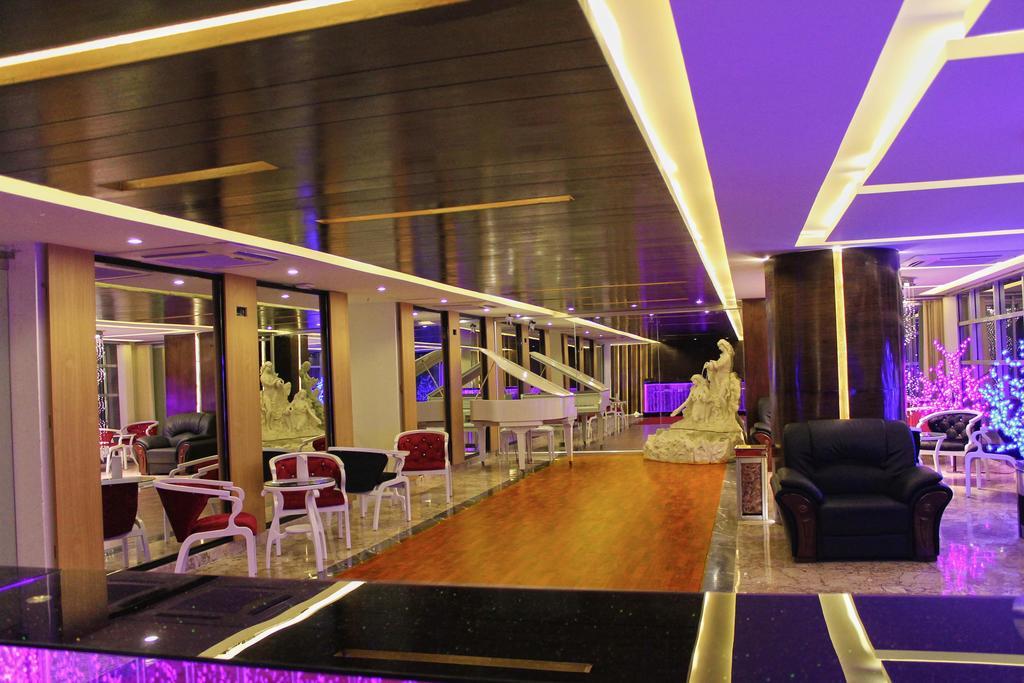 Hotel Noorjahan Grand Сілет Екстер'єр фото