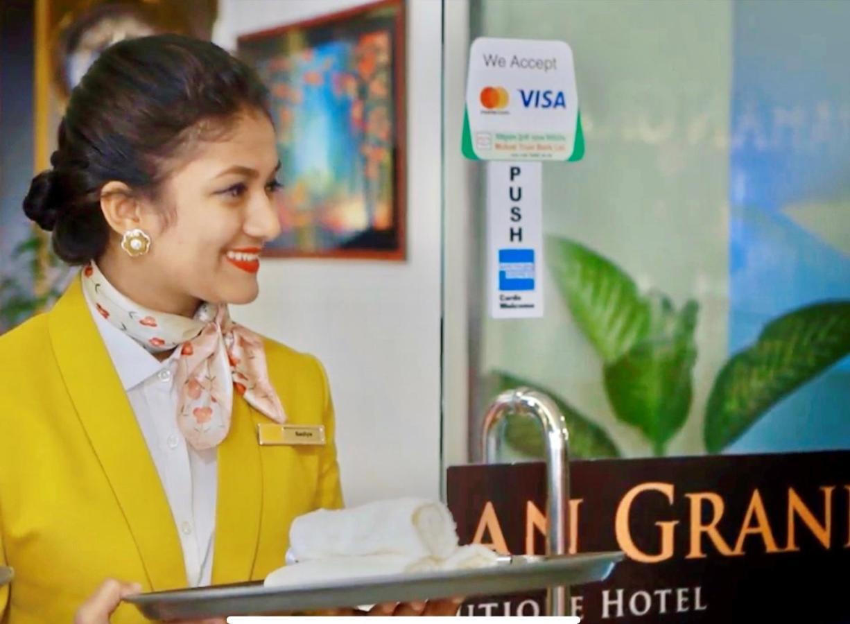 Hotel Noorjahan Grand Сілет Екстер'єр фото